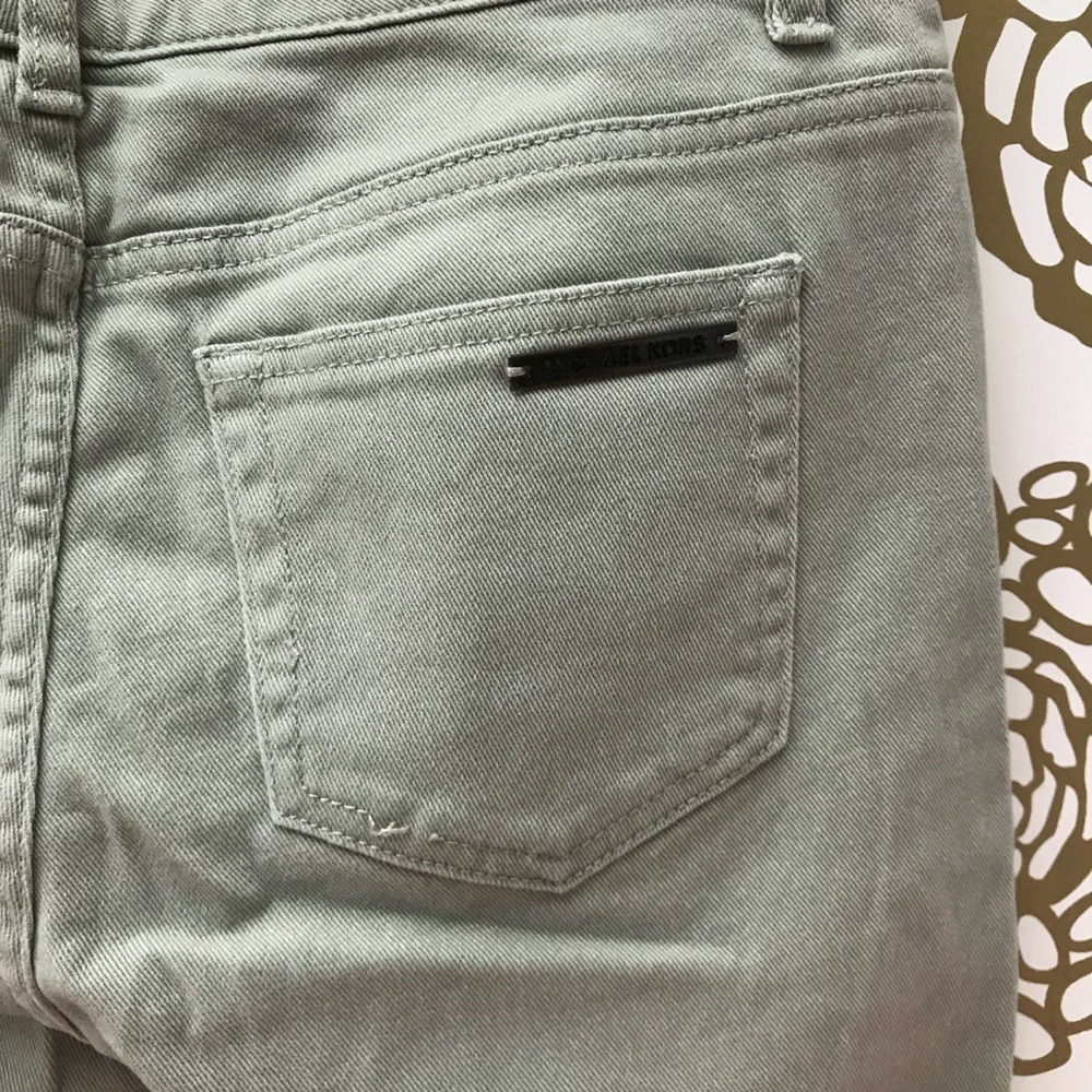 ✨ Michael Kors Light Green Skinny Stretch Jeans - Picture 5 of 8